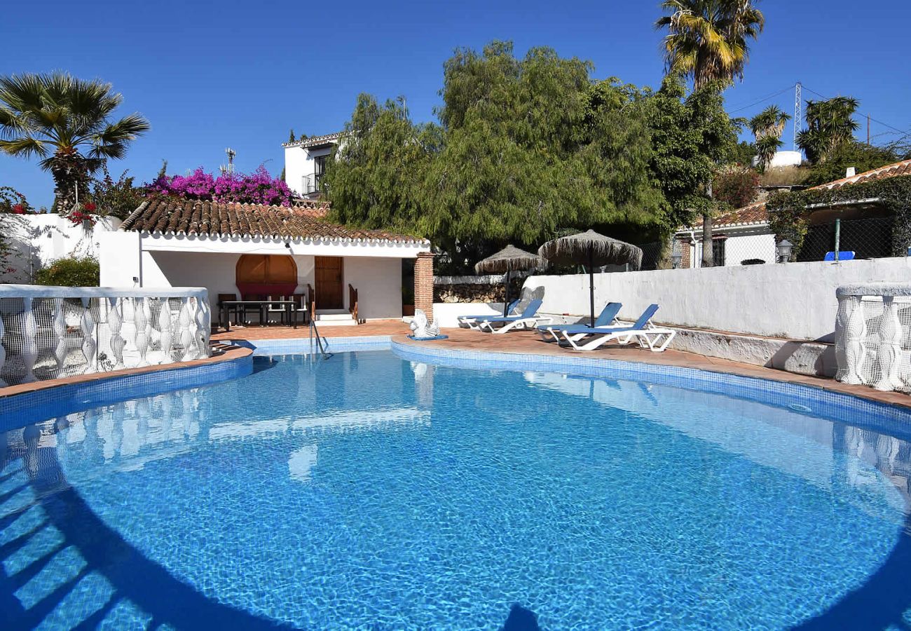 Villa in Nerja - Nerja 002